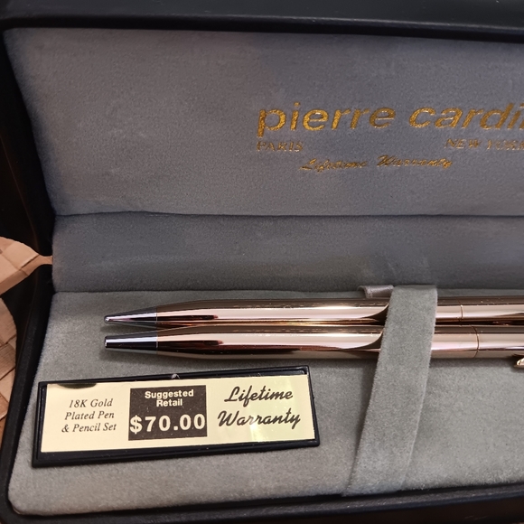 Pierre Cardin 18K Gold Plated Pen and Pencil Set New in Box